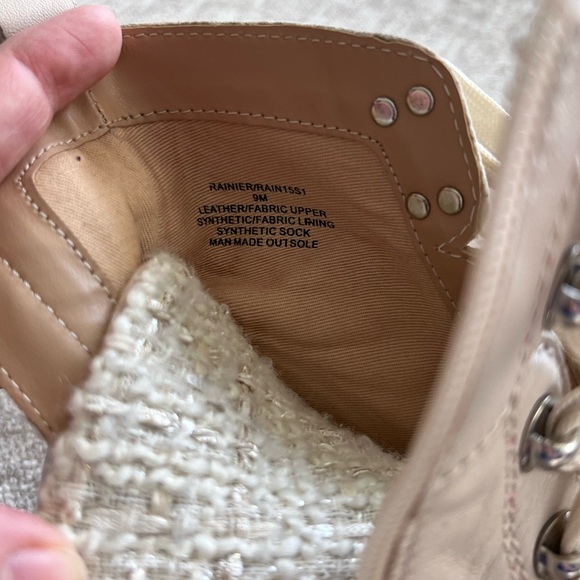 Rainer Booties - Picture 8 of 8